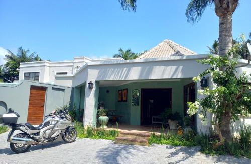 Umhlali Beach Bed & Breakfast | Bush Willow Suite - Villa Roc Guesthouse, Salt Rock Ballito Solar Power