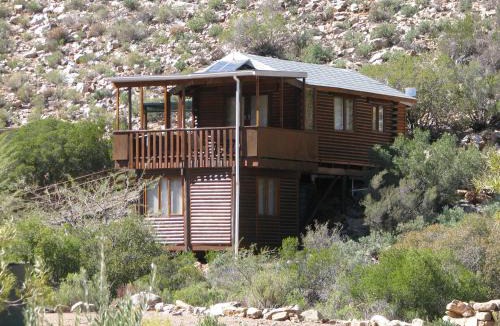 Prince Albert Apartment | Bushman Valley