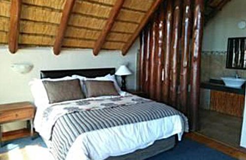 Leeupoort Ski Chalet | Bushtime at Mabula