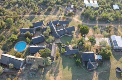 Rooiberg Cabin | Bushveld Venue