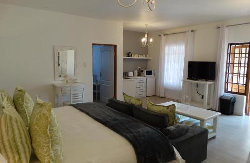 Clarens House | By The Way Guesthouse