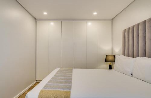 Three Anchor Bay Apartment | C on S in Sea Point