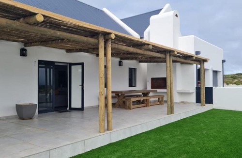 Jacobs Bay House | C-Rock Holiday Home Jacobs Bay