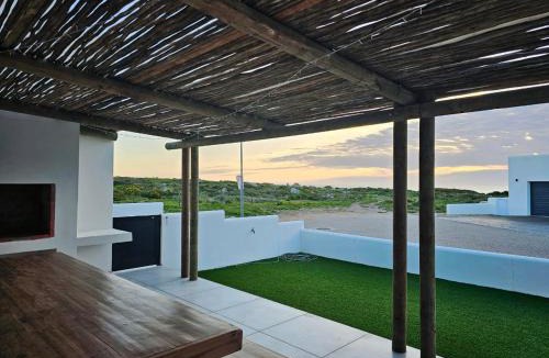Jacobs Bay House | C-Rock Holiday Home Jacobs Bay