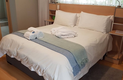 Pretoria House | Ca Ira Wellness Retreat Guesthouse