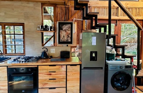 Scott Estate House | Cabin in the woods