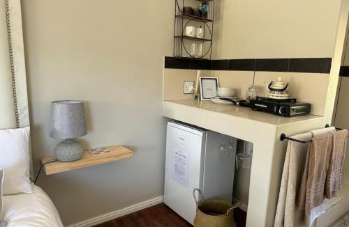 Montagu Apartment | Cadle Craft 7