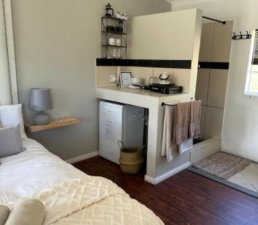 Montagu Apartment | Cadle Craft 7
