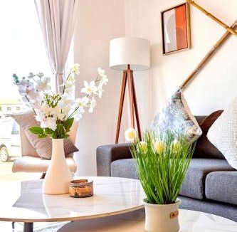 Big Bay Apartment | Caline-V Luxury beach Front Flat