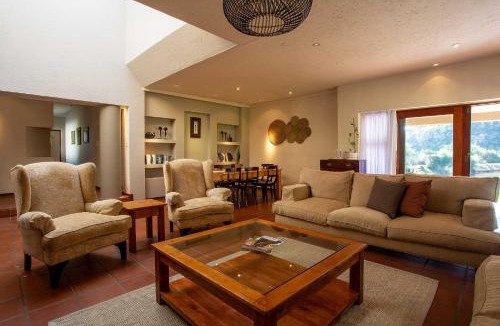 Lydenburg Cabin | Calverton Estate an exclusive Nature Retreat & Trout Fishing haven halfway between Dullstroom & Kruger National Park