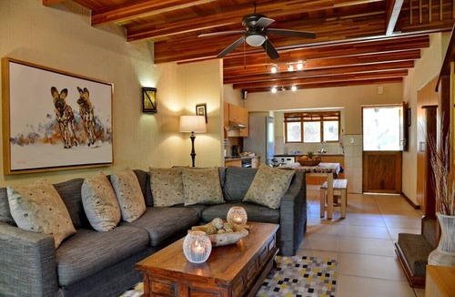 Hazyview House | Cambalala Unit 3 - Luxury Self Catering Vacation Rental In Kruger Park Lodge