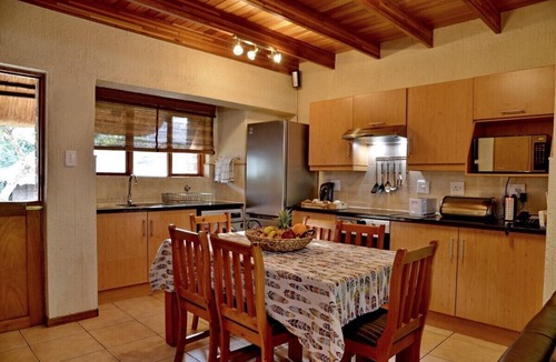 Hazyview House | Cambalala Unit 4 - Luxury Self Catering Vacation Rental In Kruger Park Lodge