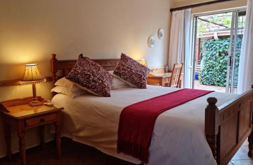 Universitas House | Camelia Guest House