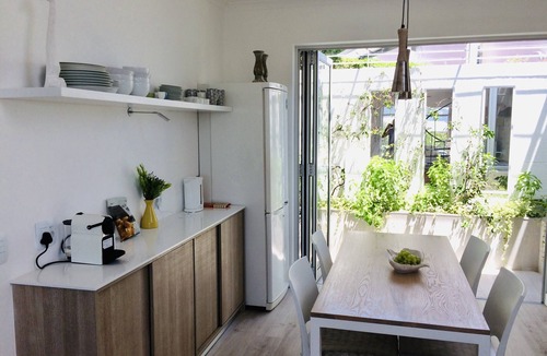 Camps Bay Cottage | Camps Bay Cottage with Sea Views and Pool and Free WI FI
