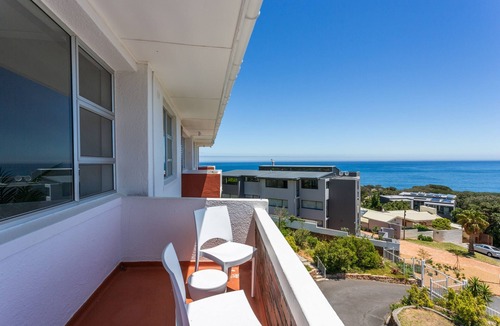 Camps Bay Apartment | Camps Bay Holiday Apartments Unit 14