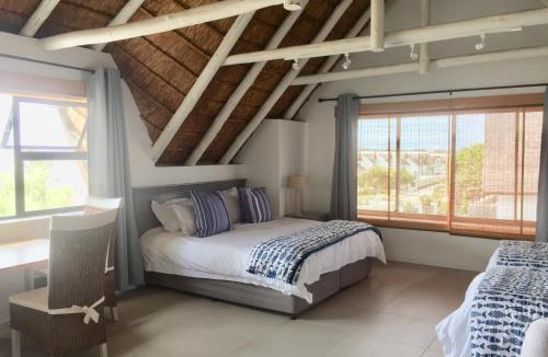 Saint Francis Bay House | Canal Guest House - Boutique B&B on the Water - Solar Power