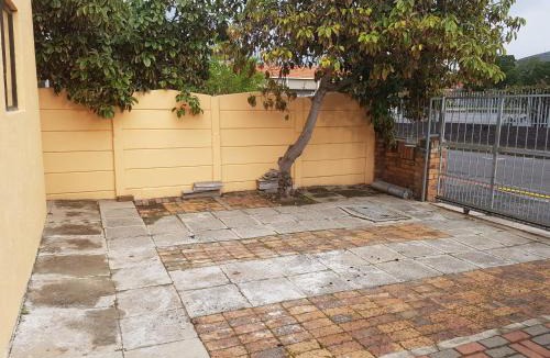 Eikenbosch House | Canterbury Self-catering