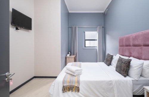Salt River House | Cape palm royal guest house