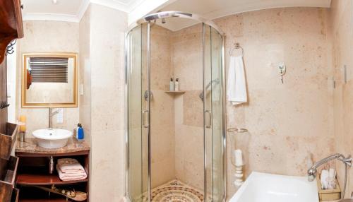 Welgemoed House | Cape Pillars Boutique Hotel