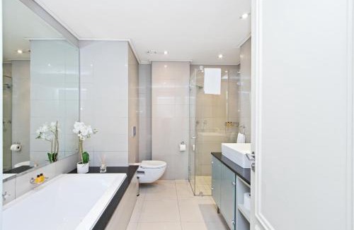 Green Point Apartment | Cape Royale Luxury Apartments by Stay In Luxury