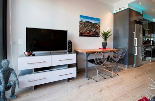 Cape Town City Centre Apartment | Cape Town City Center Trendy Apartment