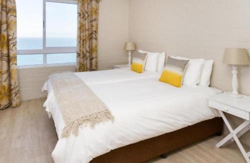 Fish Hoek House | Cape-x-ta-Sea