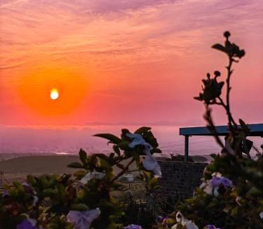 Helderberg Rural House | Capelands Wine Farm & Guesthouse