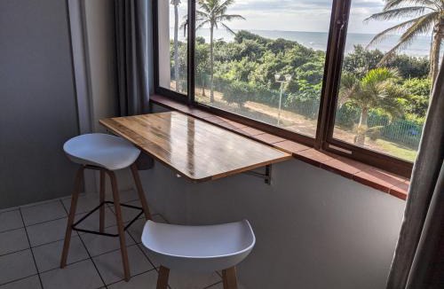 Kingsborough Apartment | Capri24 - Modern apartment overlooking the sea