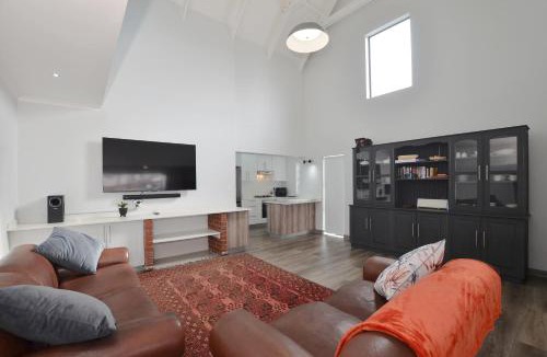 Yzerfontein House | Caracal 20