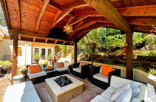 Carmel House | Carmel Oasis~Golfers Paradise~Exotic Cars~Exquisite Cuisine