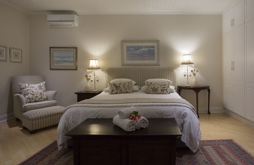 Summerstrand Bed & Breakfast | Carslogie House