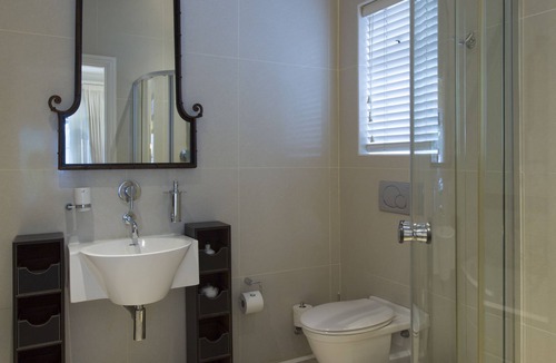 Summerstrand Bed & Breakfast | Carslogie House