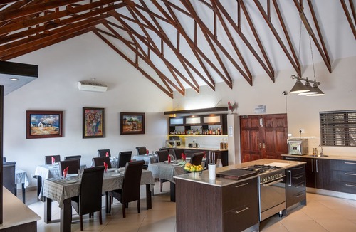 Akasia House | Casa Albergo