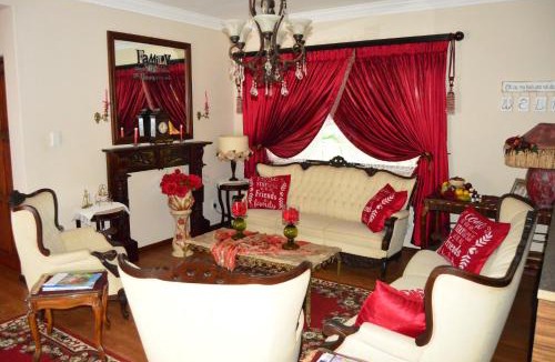San Lameer House | Casa Alegre Guesthouse