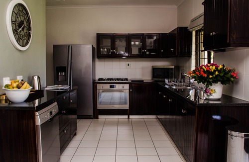 Trawal Cottage | CASA BIANCA at Lavinia Lifestyle