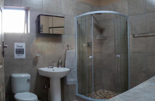 Polokwane Cabin | Casa de la Presa 4