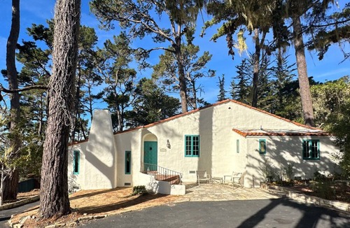 Northwest Carmel House | Casa Dolores - Carmel House - Ultimate Carmel