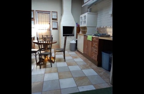 Carletonville House | Casa Villa Guest House Carletonville - Suite 4
