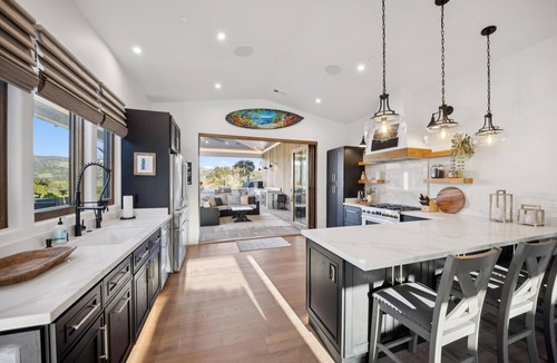 Sonoma House | Casita Luna | Pool, Outdoor Kitchen, Mini Golf