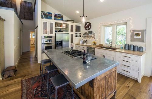 Sonoma House | Castle Retreat - a Sonoma Wine Country Hidden treasure