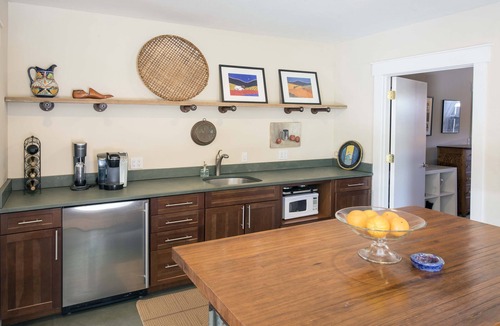 Sonoma House | Castle Retreat - a Sonoma Wine Country Hidden treasure