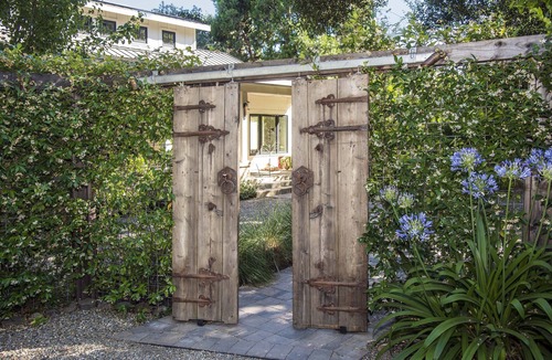 Sonoma House | Castle Retreat - a Sonoma Wine Country Hidden treasure