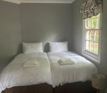 Lidgetton West House | Caversham Mill Cottage