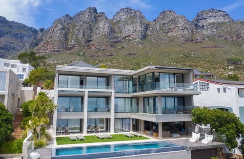 Camps Bay Apartment | CB-ONE Luxury Stay