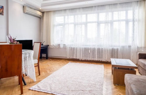Bakırkoy Apartment | Centrally Located Spacious Modern Flat in Bakirkoy