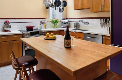 North of the Panhandle House | Centrally located historic house, parking