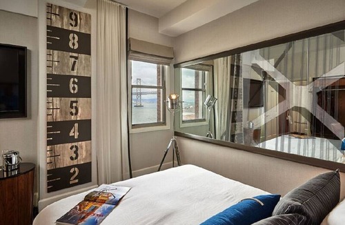 South Beach Hotel | Centrally Located Hotel w/Scenic Views & Free Breakfast | 1 Mile to Oracle Park