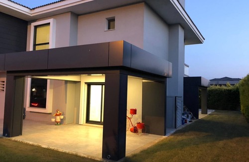 Altınyunus Mahallesi Villa | Çeşme Dalyan Luxury House with private pool