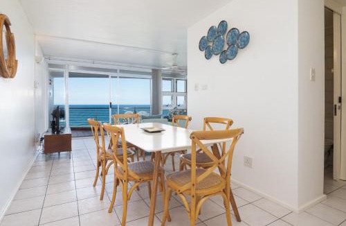 Shaka's Rock Apartment | Chakas Cove 24
