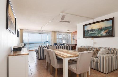 Shaka's Rock Apartment | Chakas Cove 34